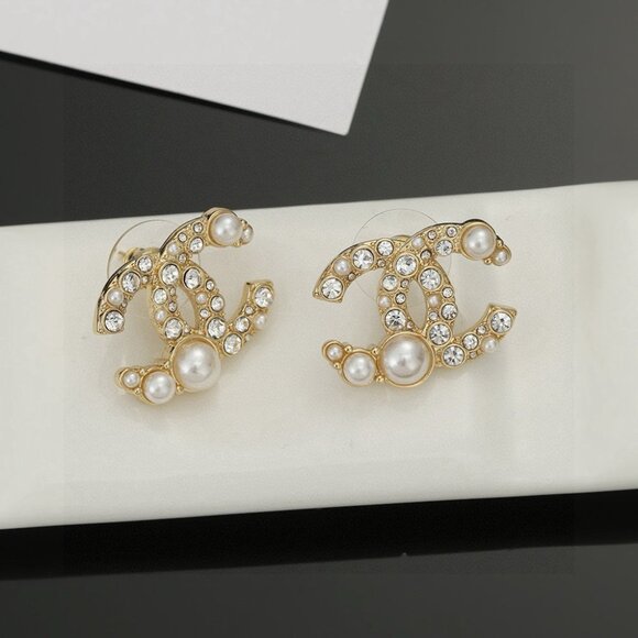 Excellent condition Chanel earrings - Picture 5 of 6